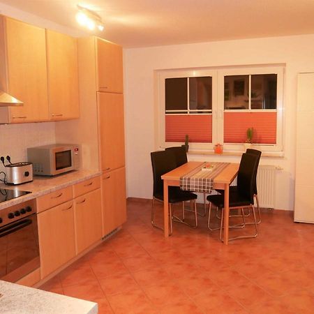 Ferienwohnung Lena Mit Terrasse Und Tiefgarage 코세로우 외부 사진